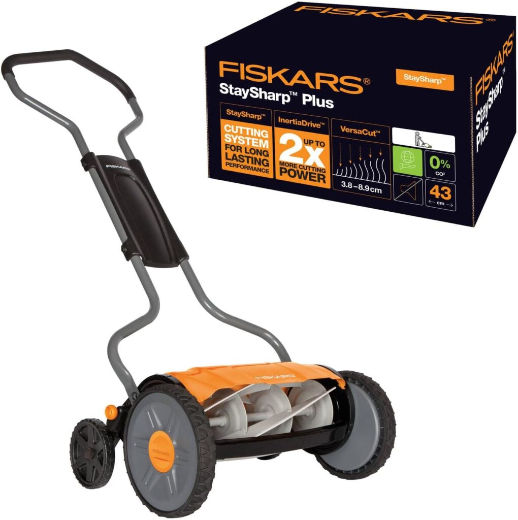 Fiskars Spindelmäher, Rasenmäher mit berührungslosem Schneidesystem, Schnittbreite: 43 cm, StaySharp Plus, Schwarz/Orange/Silber, 1015649
